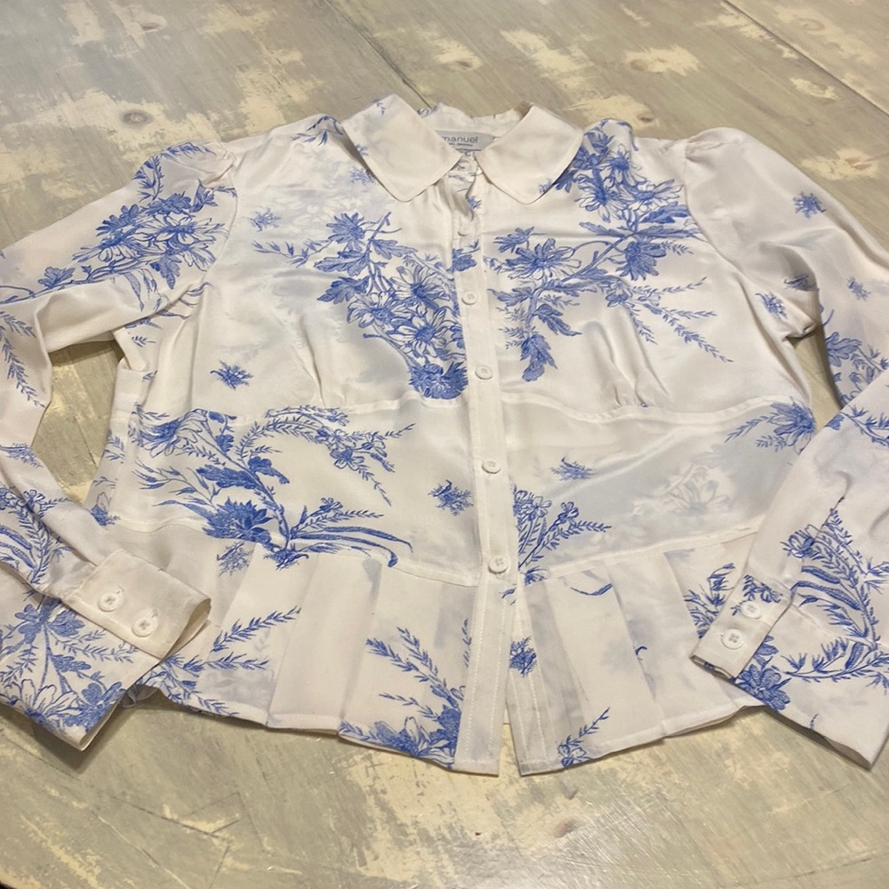 Romantically lovely silk blouse